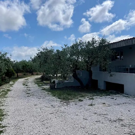 Casa Sa Menduledda I.u.n. R8933 * Orosei